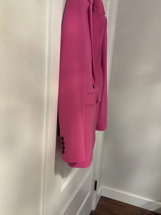 Oversized Single Button Blazer - Picture 4 of 4